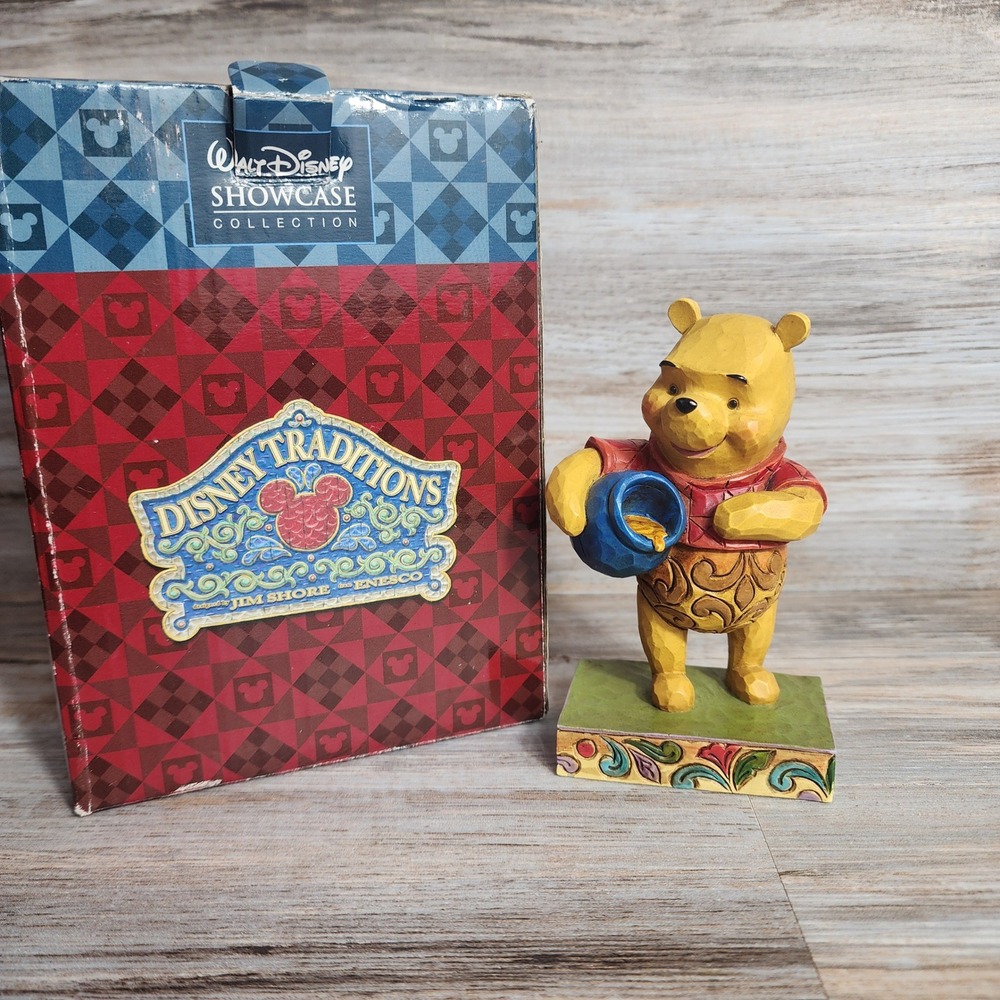 Disney Traditions Jim Shore Winnie the Pooh Hunny Of A Bear Figurine 4008081 Box